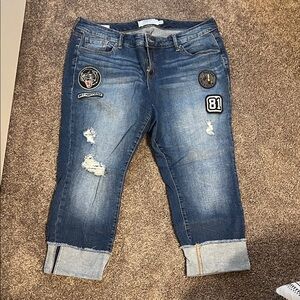 torrid Distressed Patchwork Cropped Jeans - Blue